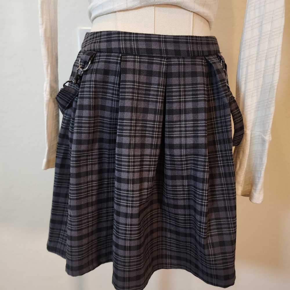 Hot Topic Plaid Skirt Pleated Suspender Straps Black Gray‎ Metal Rings Small